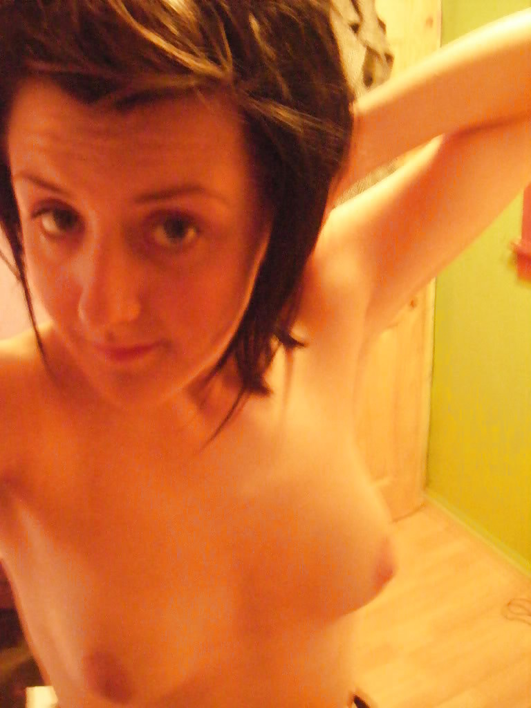 Sex Gallery Pretty Teen SelfShot