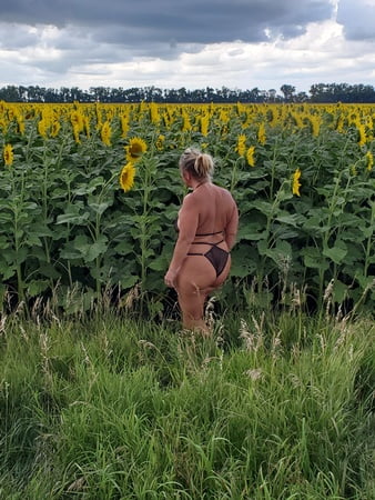 mature milf in black lingerie         