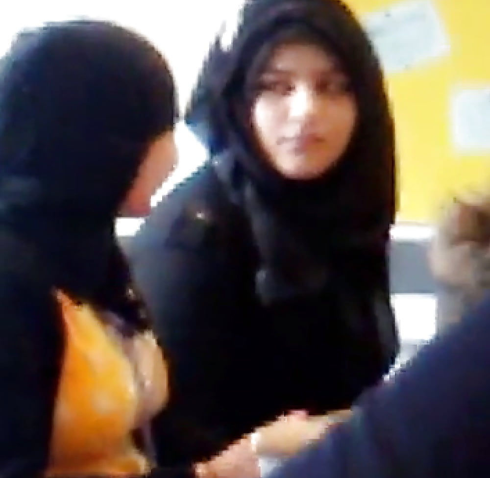 Sex Gallery UPDATED Clothed Hijabi Indian Paki Arab Teens UK Bengali