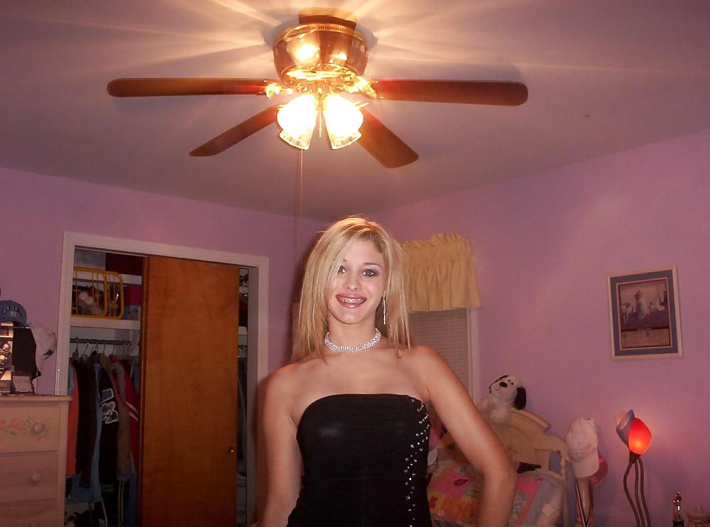 Sex Gallery LORIE 18YO