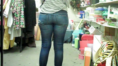 ass & butt in jeans to look at