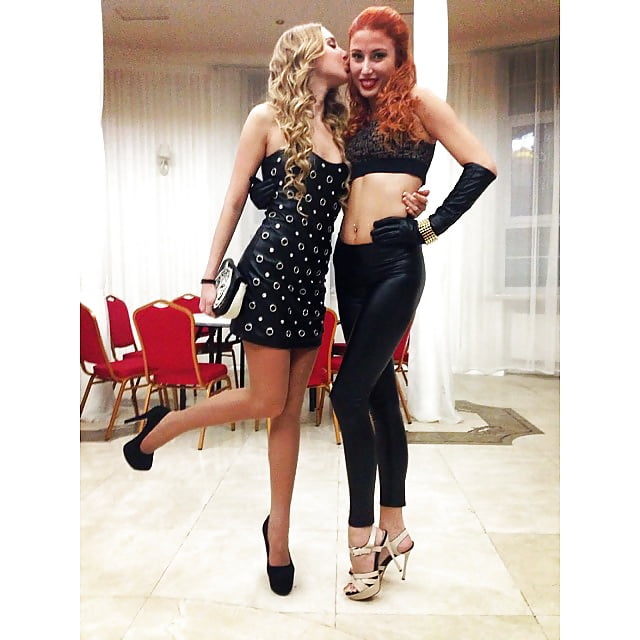 Sex Gallery Leather Gloved Bitches - Whores & Amateurs