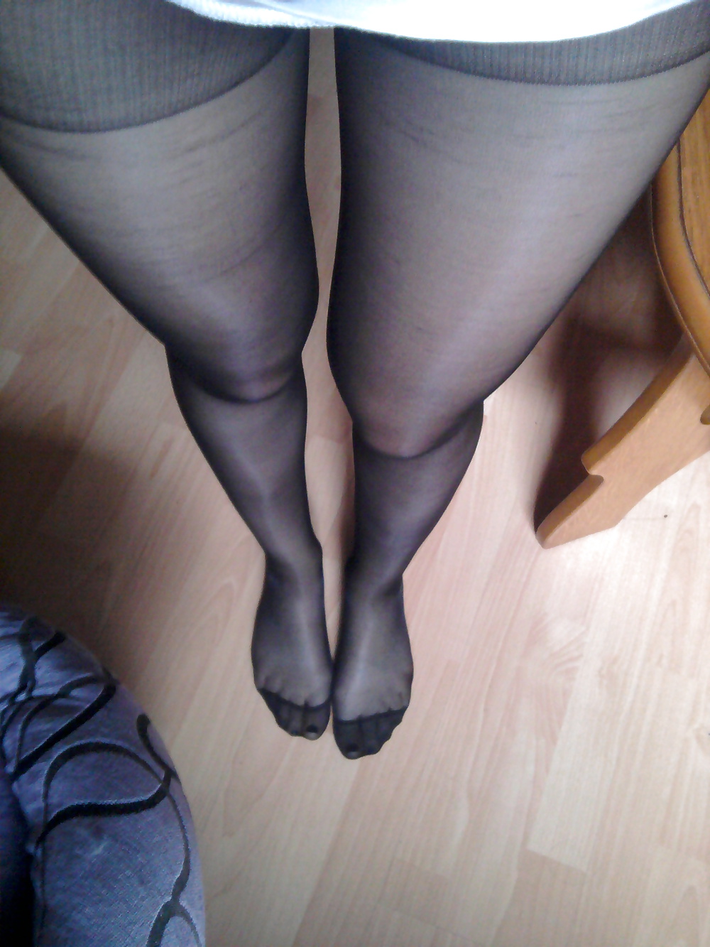 Sex Gallery polish gf pantyhose legs