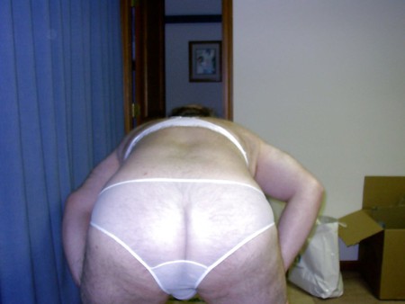 Chubby Uncut in Panties