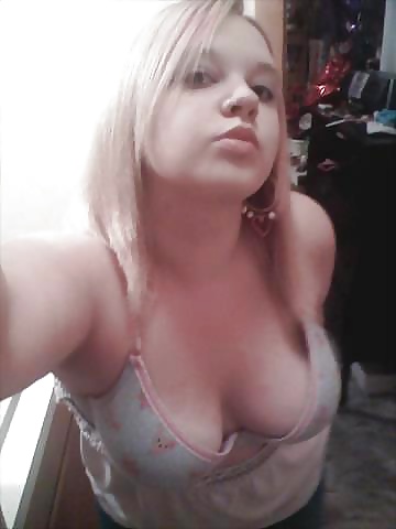 Sex Gallery pummliche girls nicht nackt