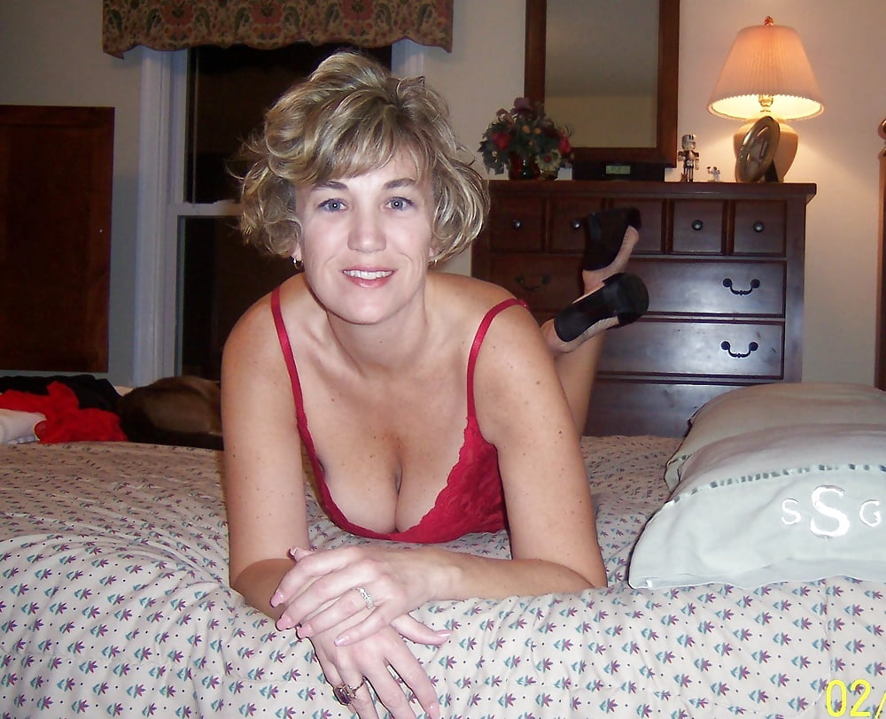 Sex Gallery poses some of my sensual bolnd