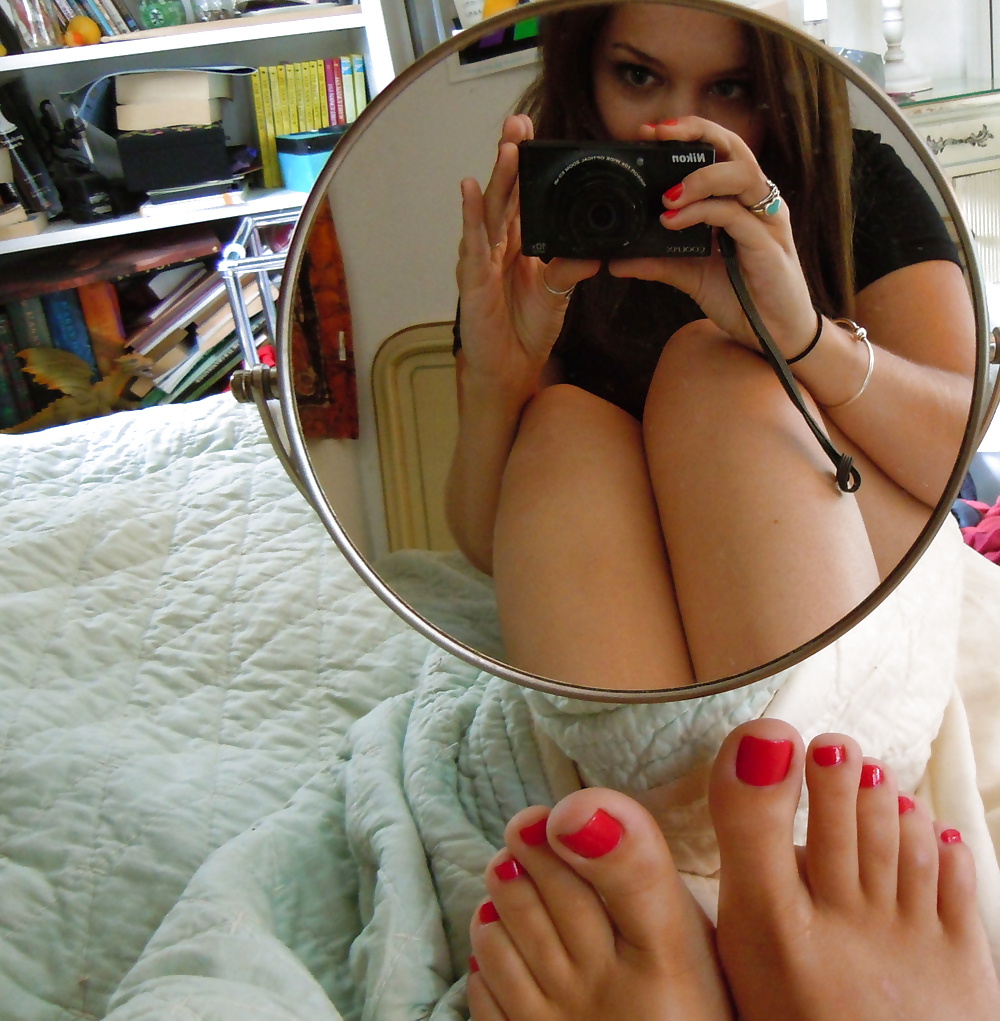 Sex Gallery julie teen feet ayak