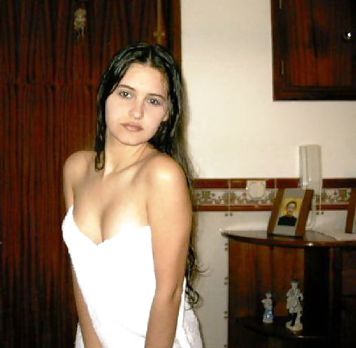 Sex Gallery Little Teen 19 yo exposed