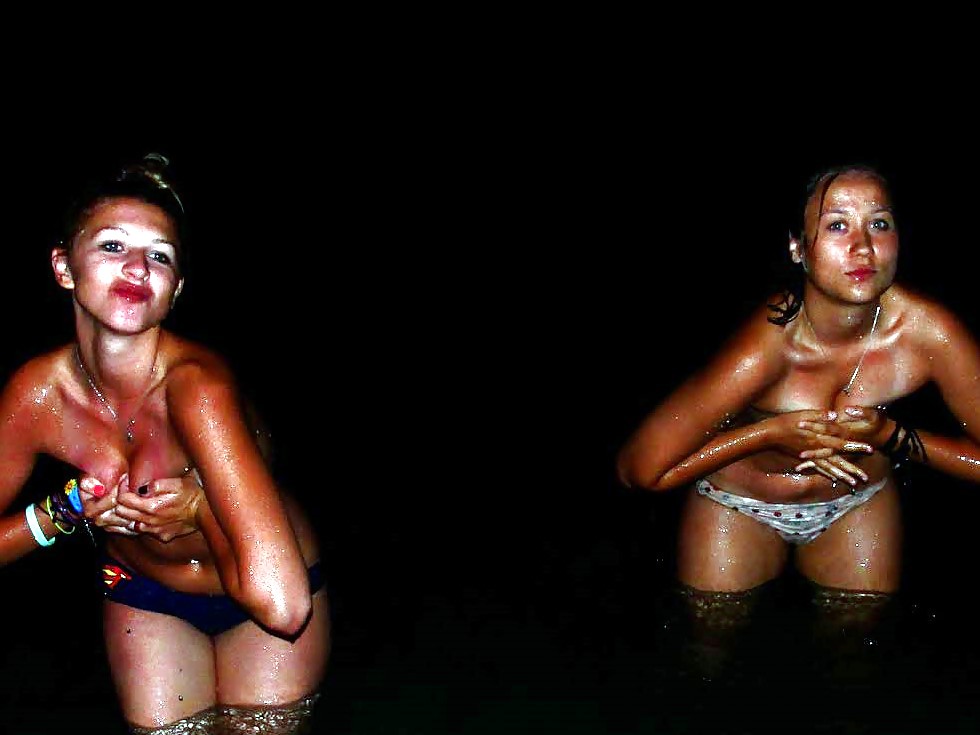 Sex Gallery Skinny dip 7