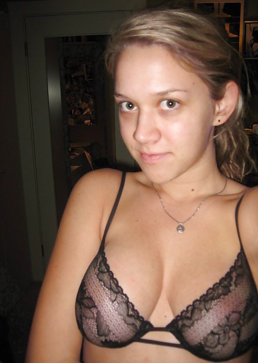 Sex Gallery rubia en selfies