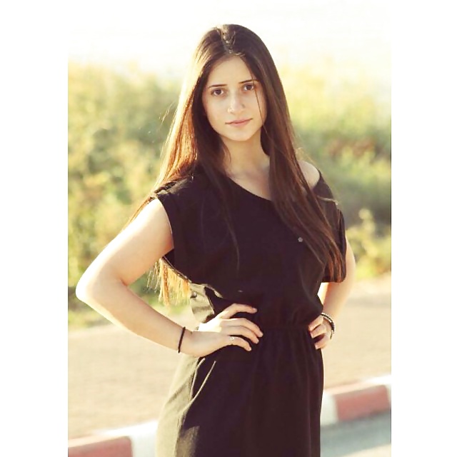 Sex Gallery Arab beauty 45 - Cum on her