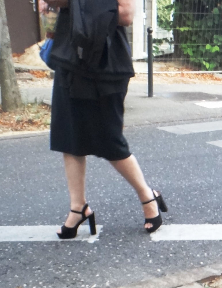 Candid mature in high heels photo #324419593