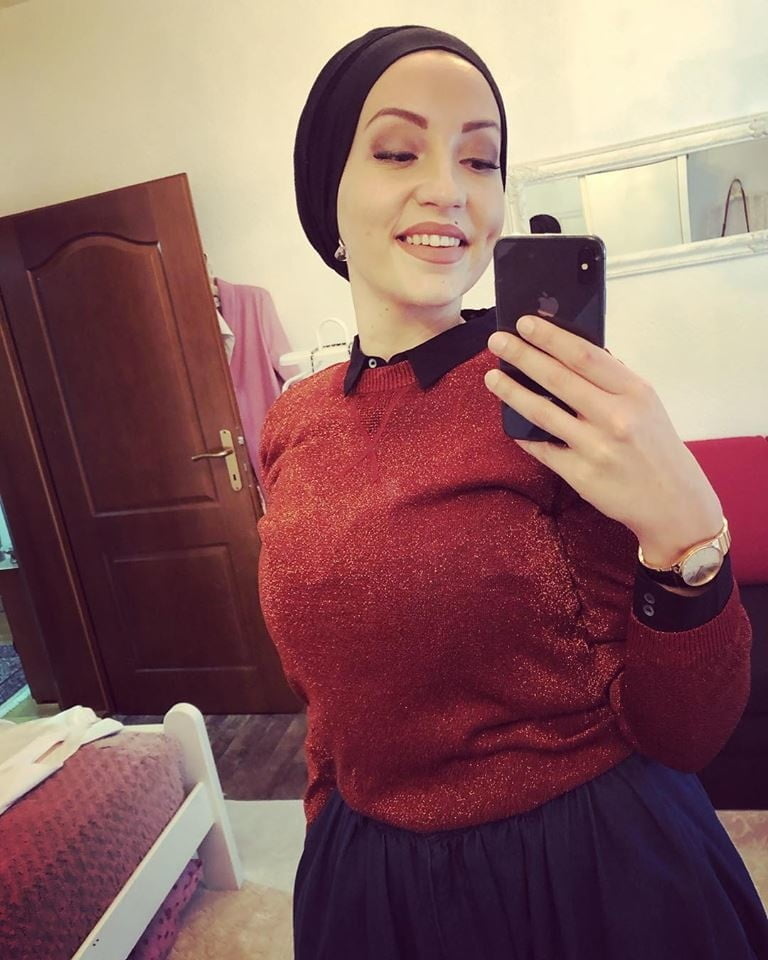My Slut Bitch Merima iz Brcko (Bosna i Hercegovina) photo #325089713