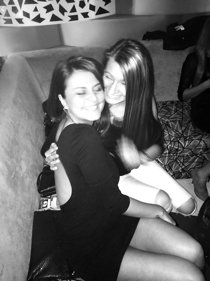 Sex Gallery Doua tarfe ieftine din Timisoara - TRIBUT -