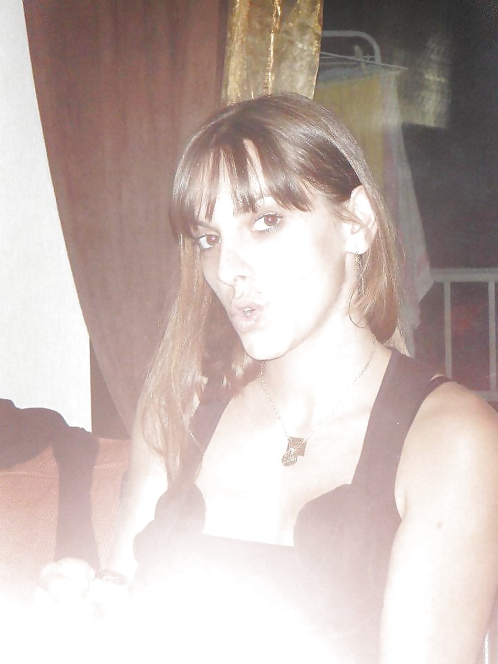 Sex Gallery CELINA 27ANS 1 MOME DIVORCEE AIME LA BAISE