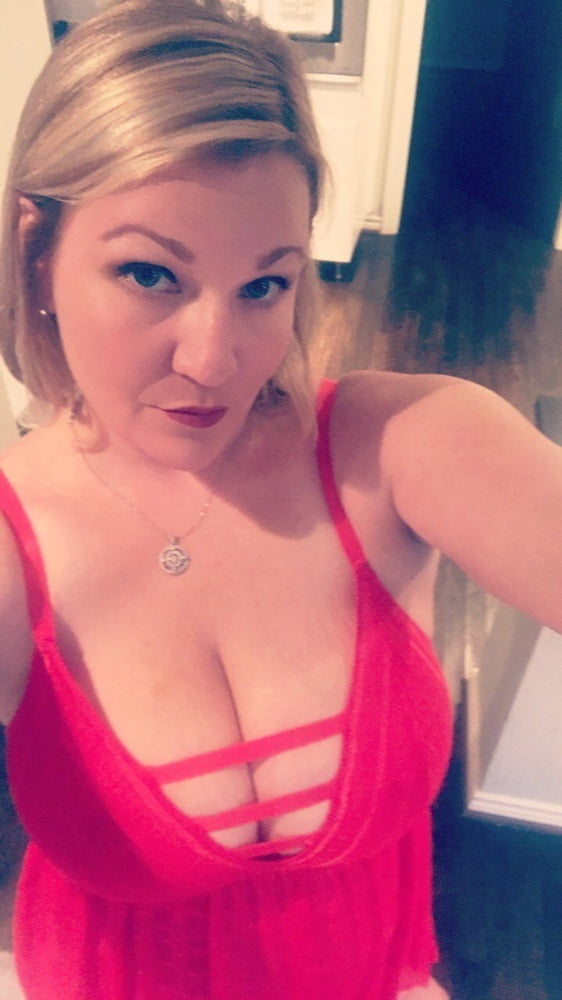 More MILFs to make you want to cum!- 30 Photos 