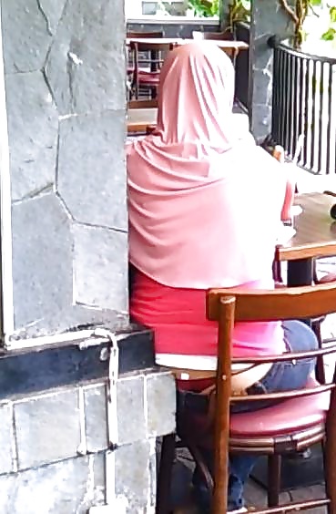 Sex Gallery indonesian- ngintip g string jilbaber