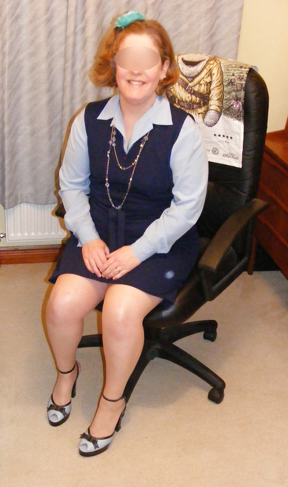 Sex Gallery Slutty secretary in blue dress