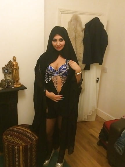 Sex Gallery arab hijab sharmota