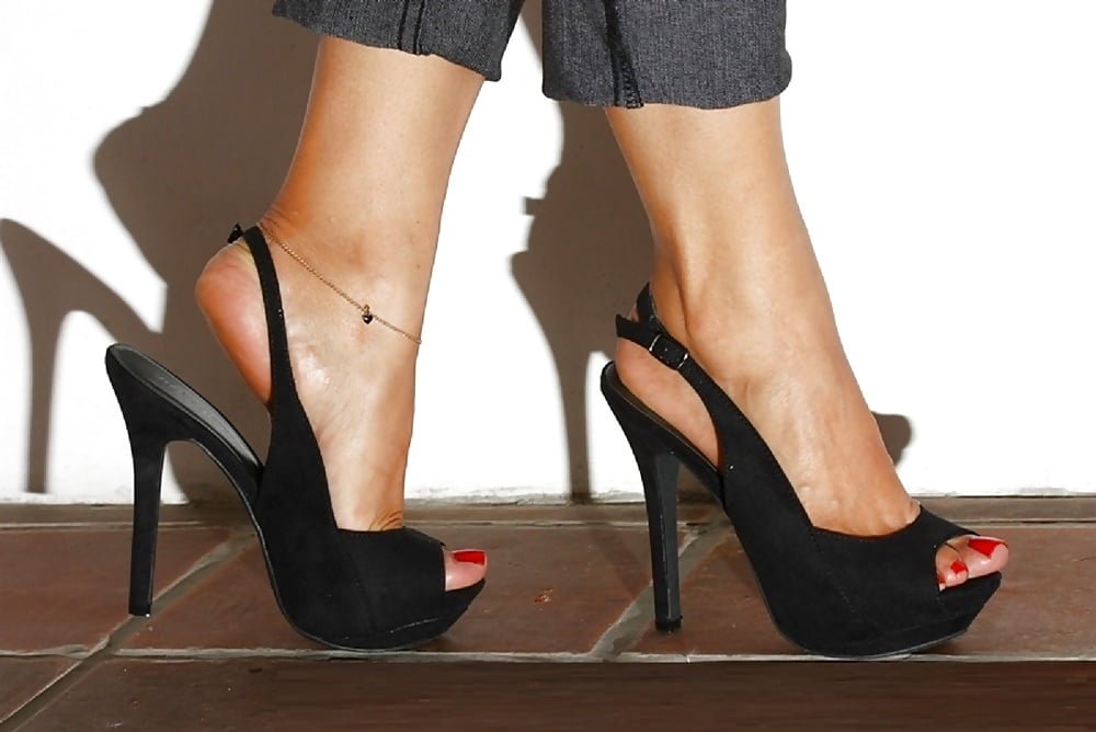 Sex Gallery Meals on Heels