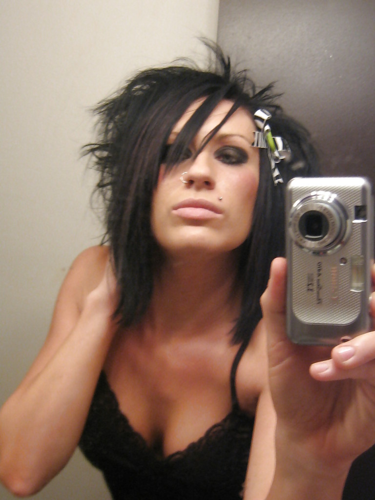 Sex Gallery Pretty Amateur Brunette 37