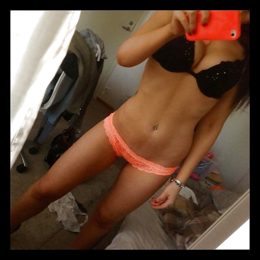 Sex Gallery Handpicked Amateurs 303