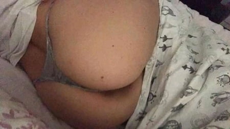 selfie brunette teen big tits         