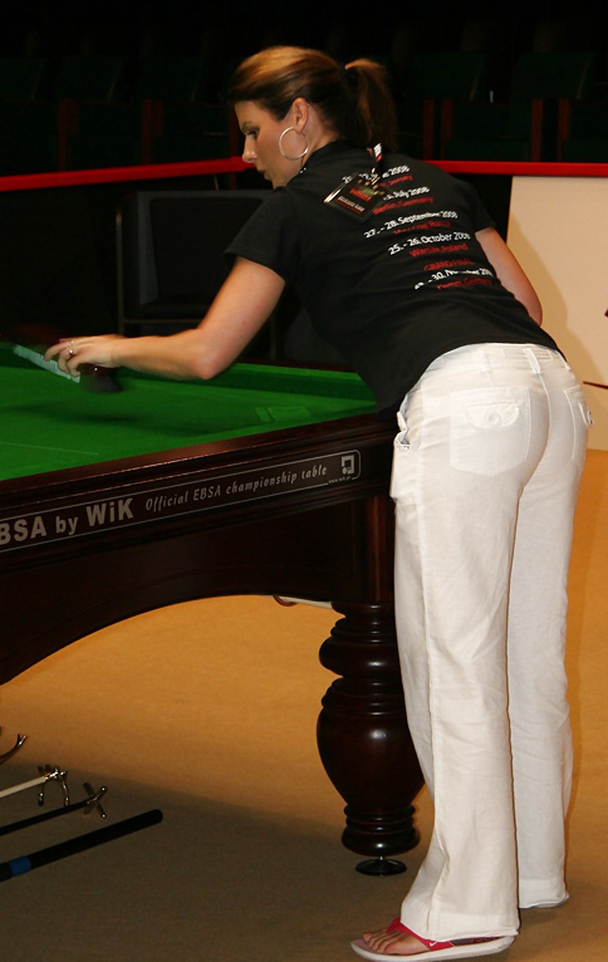 Michaela Tapp Snooker Referee Fakes And Real Mix 18 Pics Xhamster