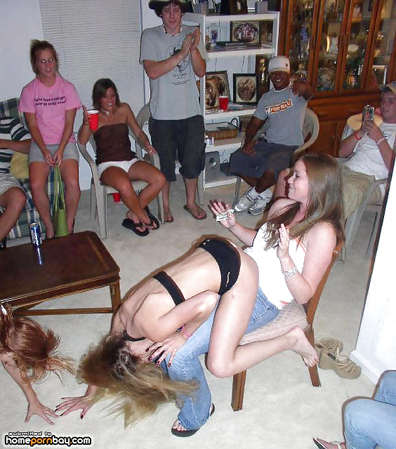 Sex Gallery party teenagers