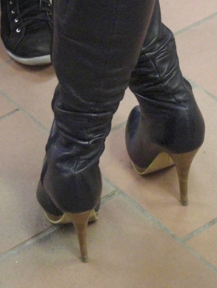 Sex Gallery Heels
