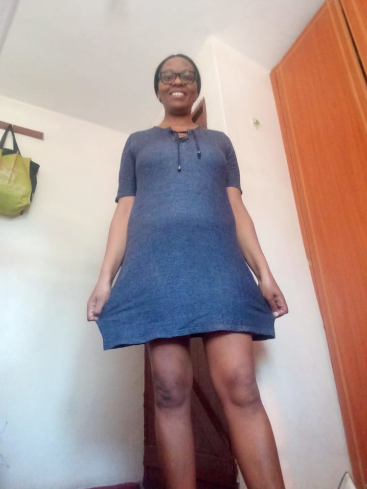 Wairimu-Esther --- dresscode on tuesday - 10 Photos 