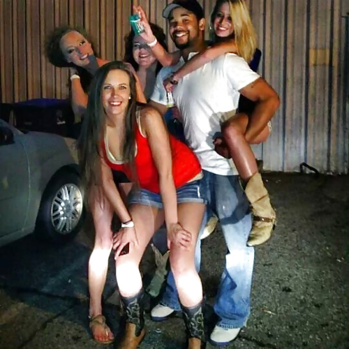 Sex Gallery White Girls Grinding on BBC