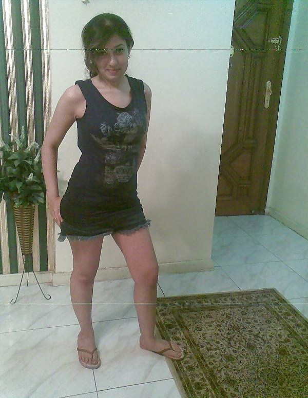 Sex Gallery Arab Ex-Girlfriends 4