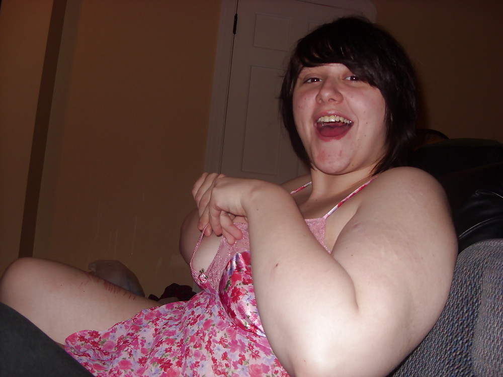 Sex Gallery SmutDates.com Username 'SammanthaXO'