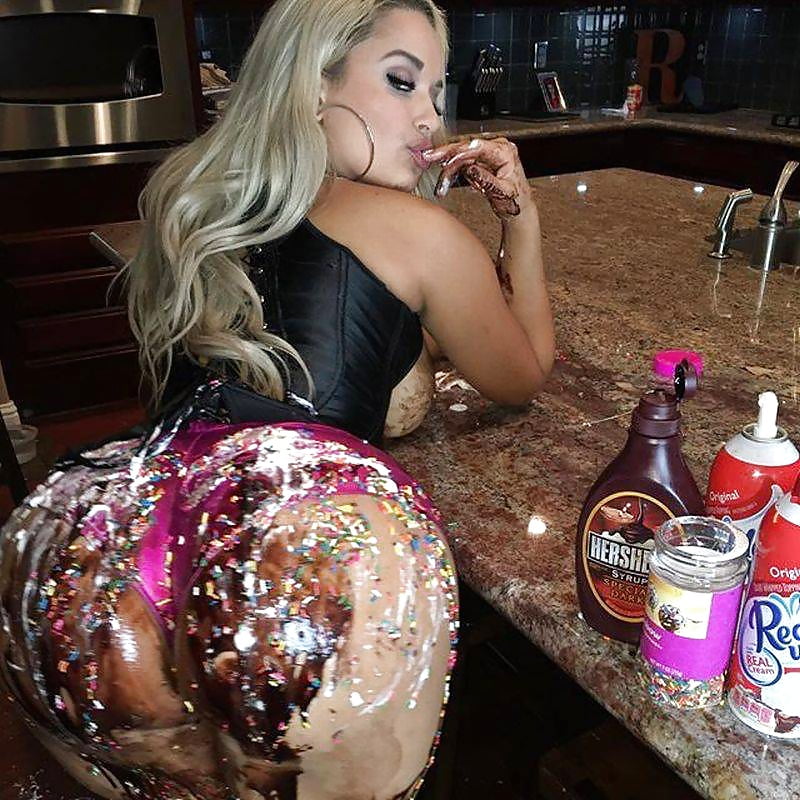 Sex Gallery momentos picantes 24