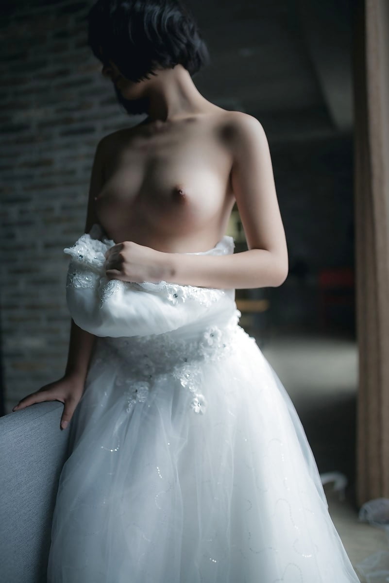 Flower Nude Wedding Dress Color Wedding Dress With Sleeves