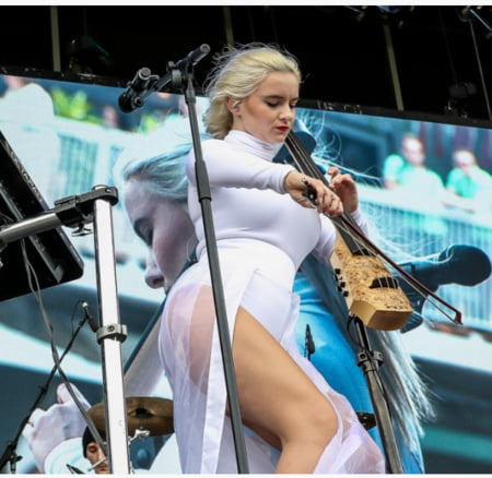 Naked grace chatto Grace Chatto