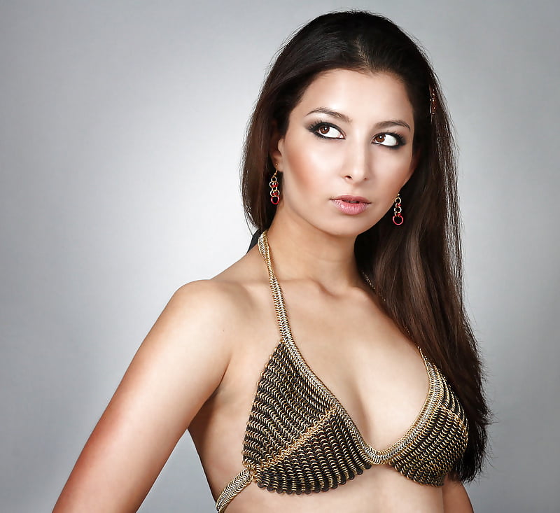 Sex Gallery Ketten mal anders,  Chains but different