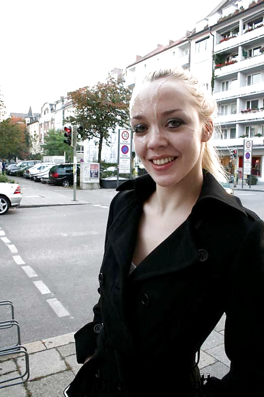 Sex Gallery cum walk..my new hobby