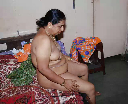 Indian sex mms clip of virgin