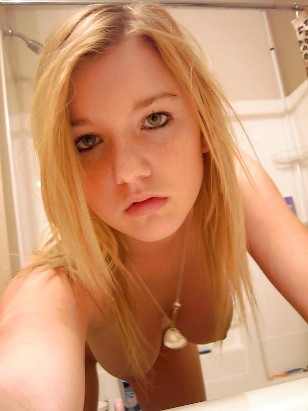 Cute Young Blonde Self Shooter