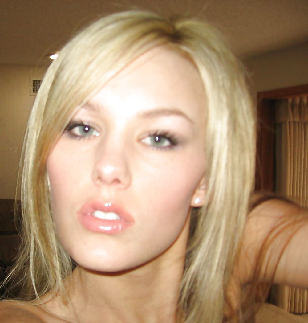 Sex Gallery Pretty Amateur Typhanie 3