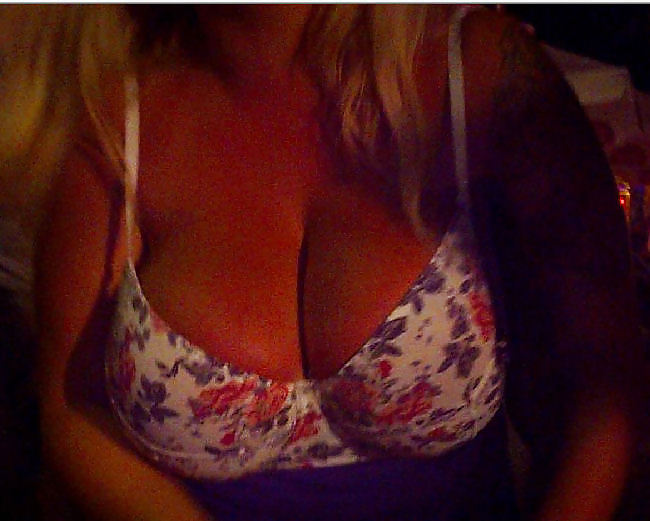 Sex Gallery candid, ibiza, monster tits