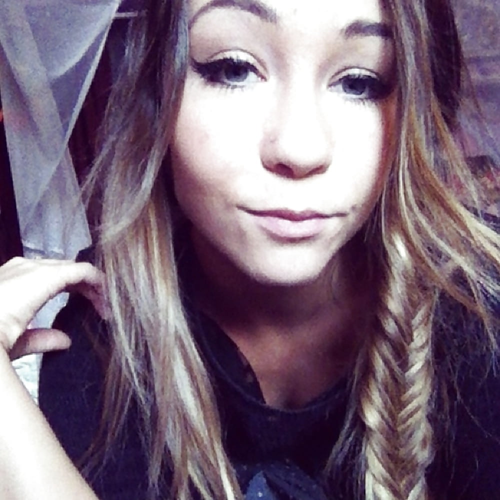 Sex Gallery American Slut Bombshell