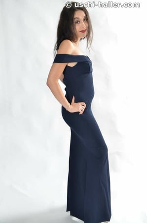 photo shooting with turkish born jasmin in an evening dress         