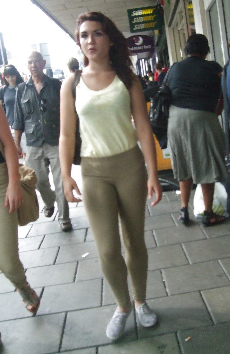 Sex Gallery British Teens in Leggings