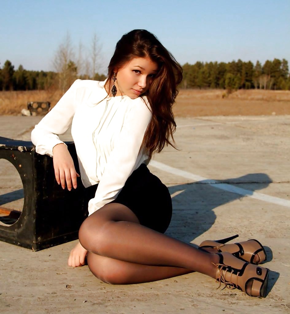 Sex Gallery russian teens and babes in pantyhose 2