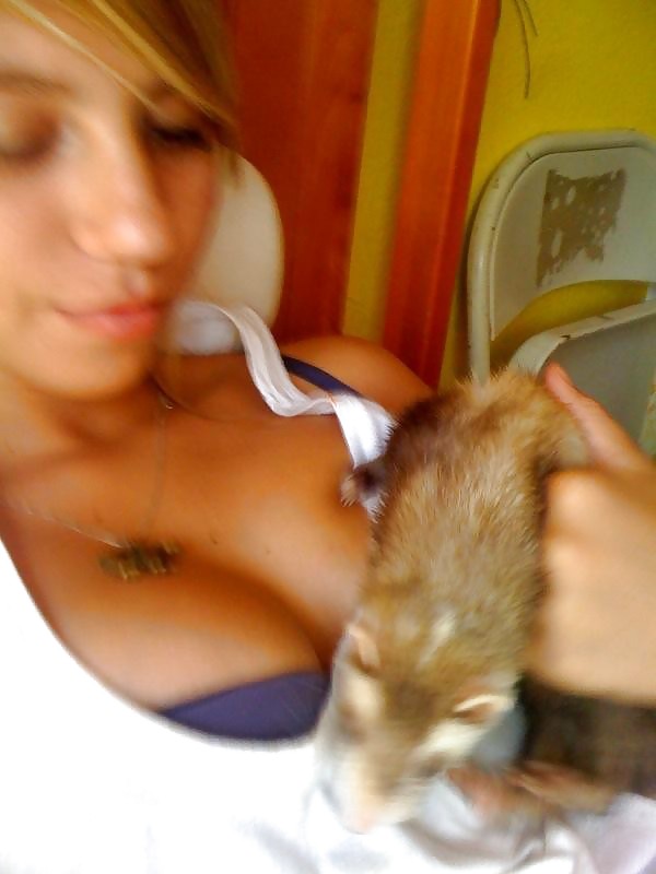 Sex Gallery Amateur Tara