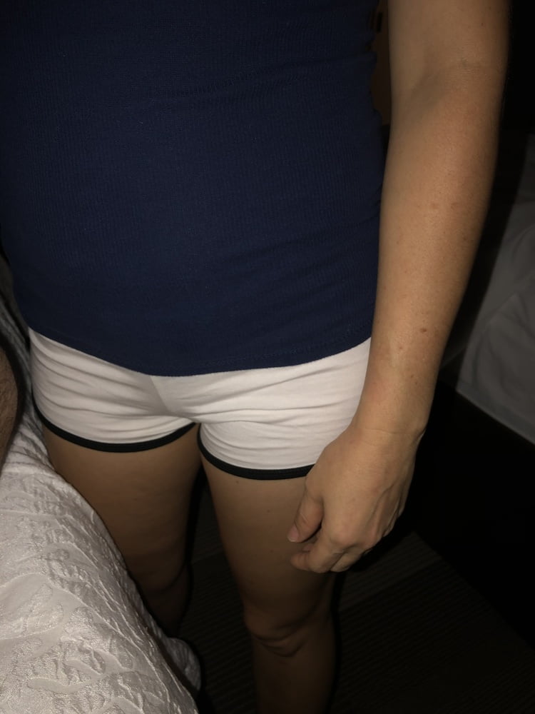 My girlfriends panties - 8 Photos 