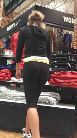 Tight ass in leggings